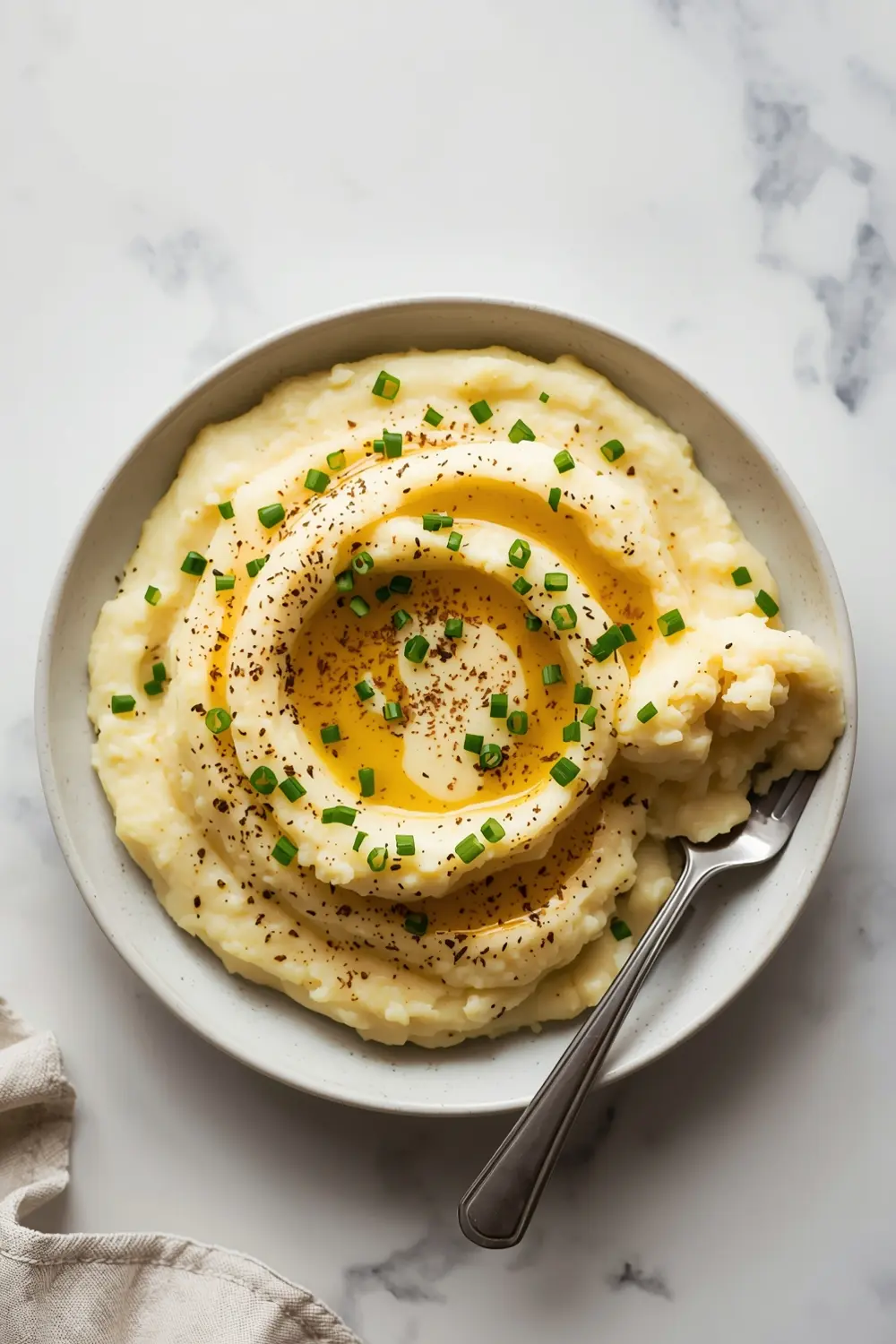 creamy mashed potatoes Thanksgiving crowd